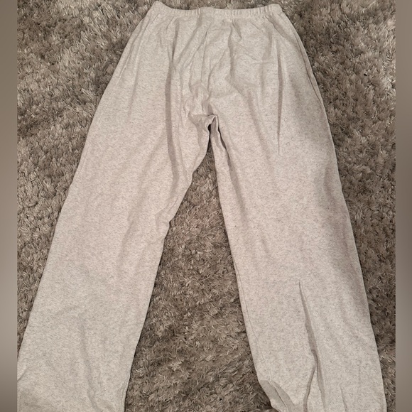 brandy melville heart pajama pants - Picture 4 of 4